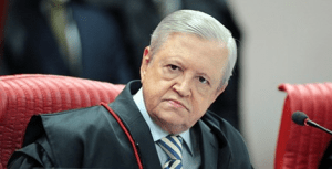 11171620092013_castromeira